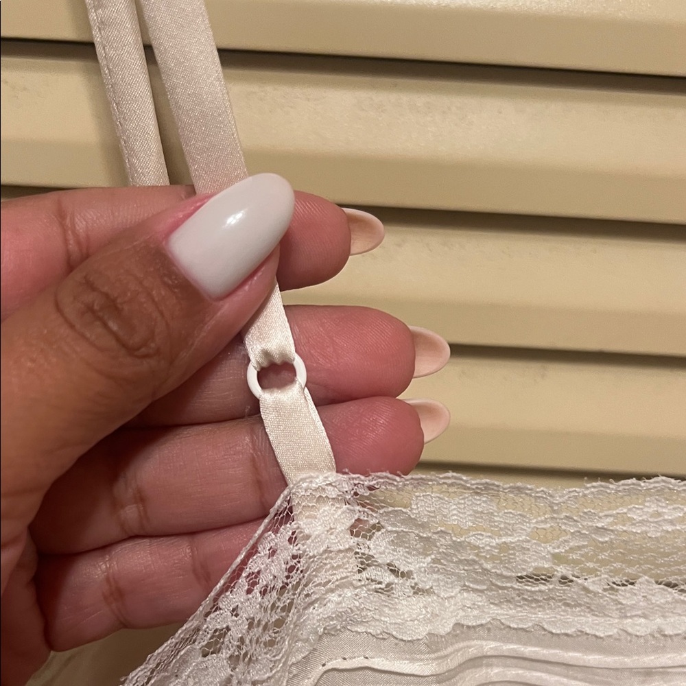 White House Black Market Ivory Lace Trim Camisole - Picture 10 of 12